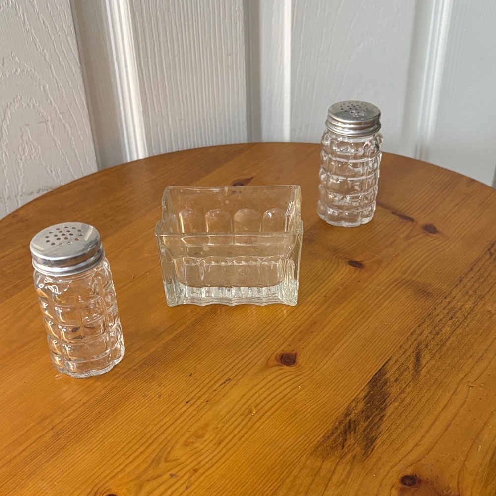 Clear Glass Salt and Pepper Shakers with Packet Holder